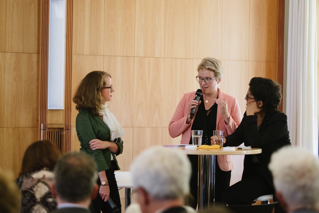 Astrid Ziebarth, Almut Möller, and Miriam Lau